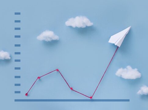 Accelerate Business growth with Cloud Computing