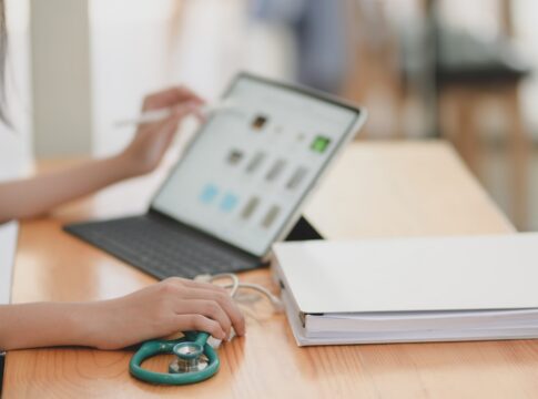 Healthcare and Technology Moving Hand On Hand For The Best Results