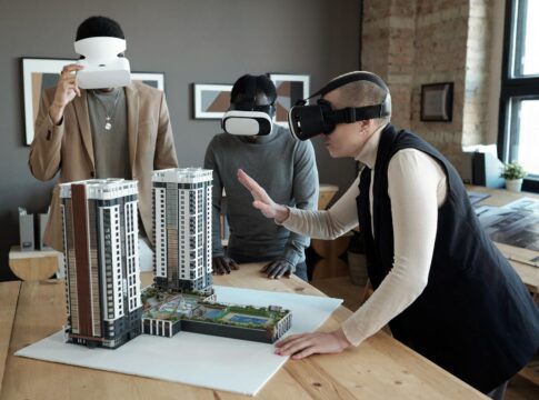 Augmented Reality in Construction: Enhancing Visualization and On-Site Decision-making