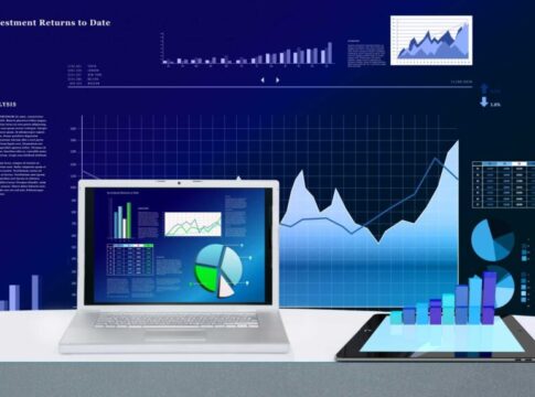 Big Data Analytics: Advancements and Challenges in Processing and Analyzing Large Datasets
