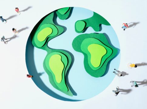 Climate Change and Insurtech: Adapting Innovative Insurance Solutions to Address Environmental Risks and Mitigate the Impact of Climate Change