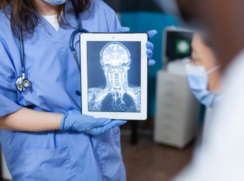 Medical Imaging Advancements: High-resolution Scans and AI-assisted Diagnostics