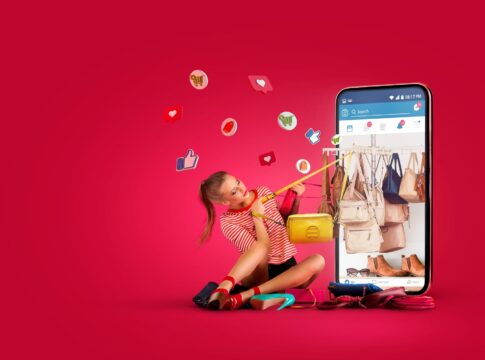 Social Commerce: Influencer Marketing and Shoppable Social Media