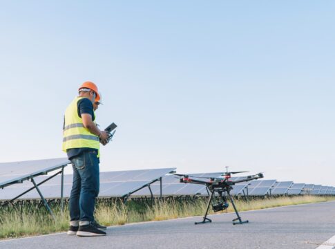 Solar-powered Drones: Prolonging Flight Time and Expanding Applications