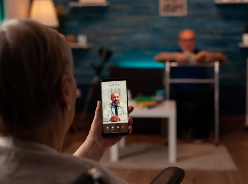 Telemedicine and Remote Patient Monitoring: Advancements in Virtual Care