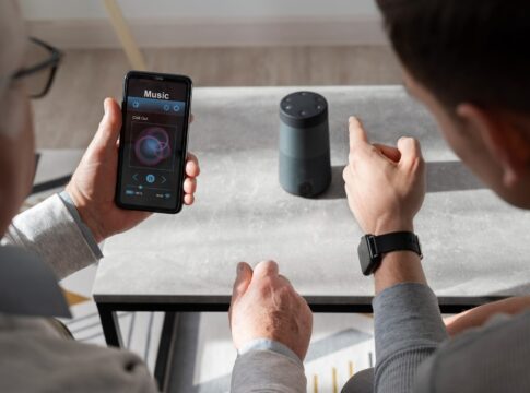 Voice Assistants and Natural Language Processing: Reshaping Customer Interactions