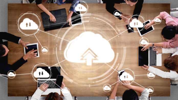 Embracing Multi-Cloud Environments: CIOs' Guide to Effectively Managing ...